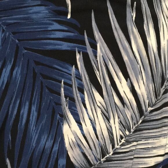 Karen Kane tie front jumpsuit. Runs big. - Picture 5 of 7